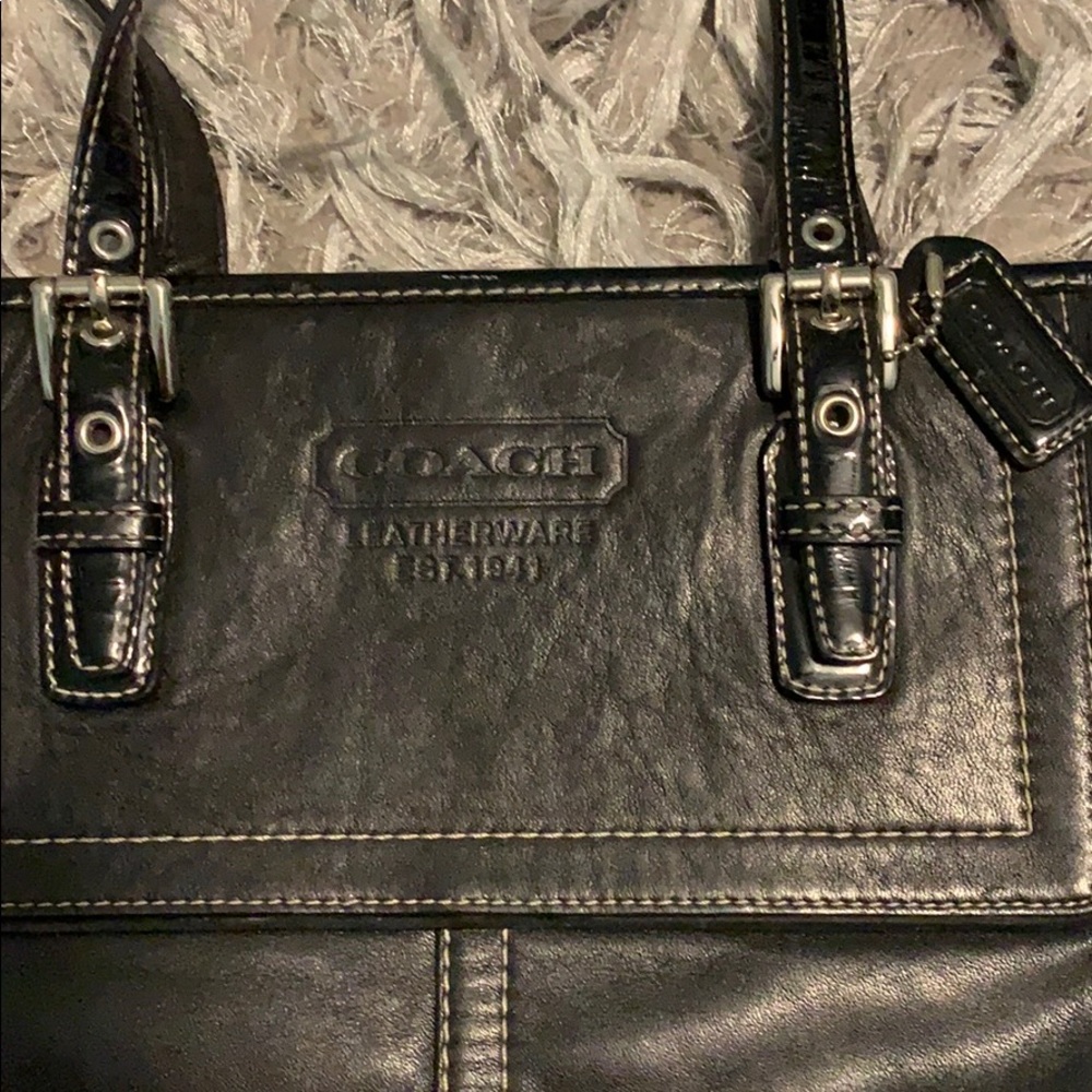 Coach leather should bag